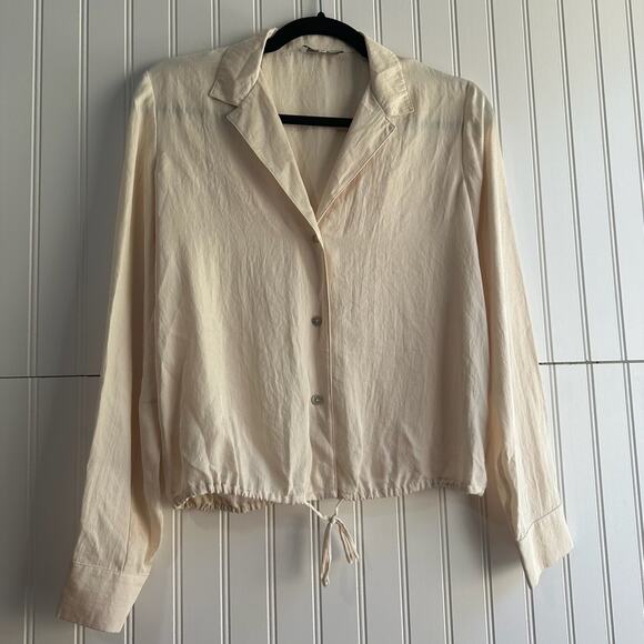 Vince Drawstring Hem Lapel Blouse Shirt Size 2 | Business Office Outfit - Picture 4 of 12